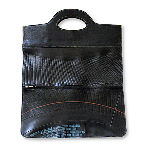 060081_retreadtote_xx_fs_v.jpg